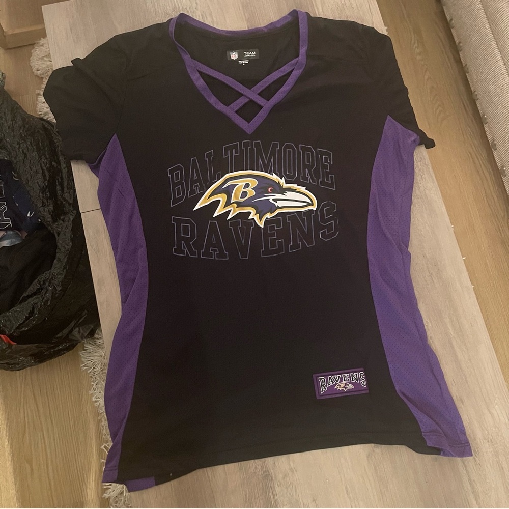 Ravens women’s jersey size M